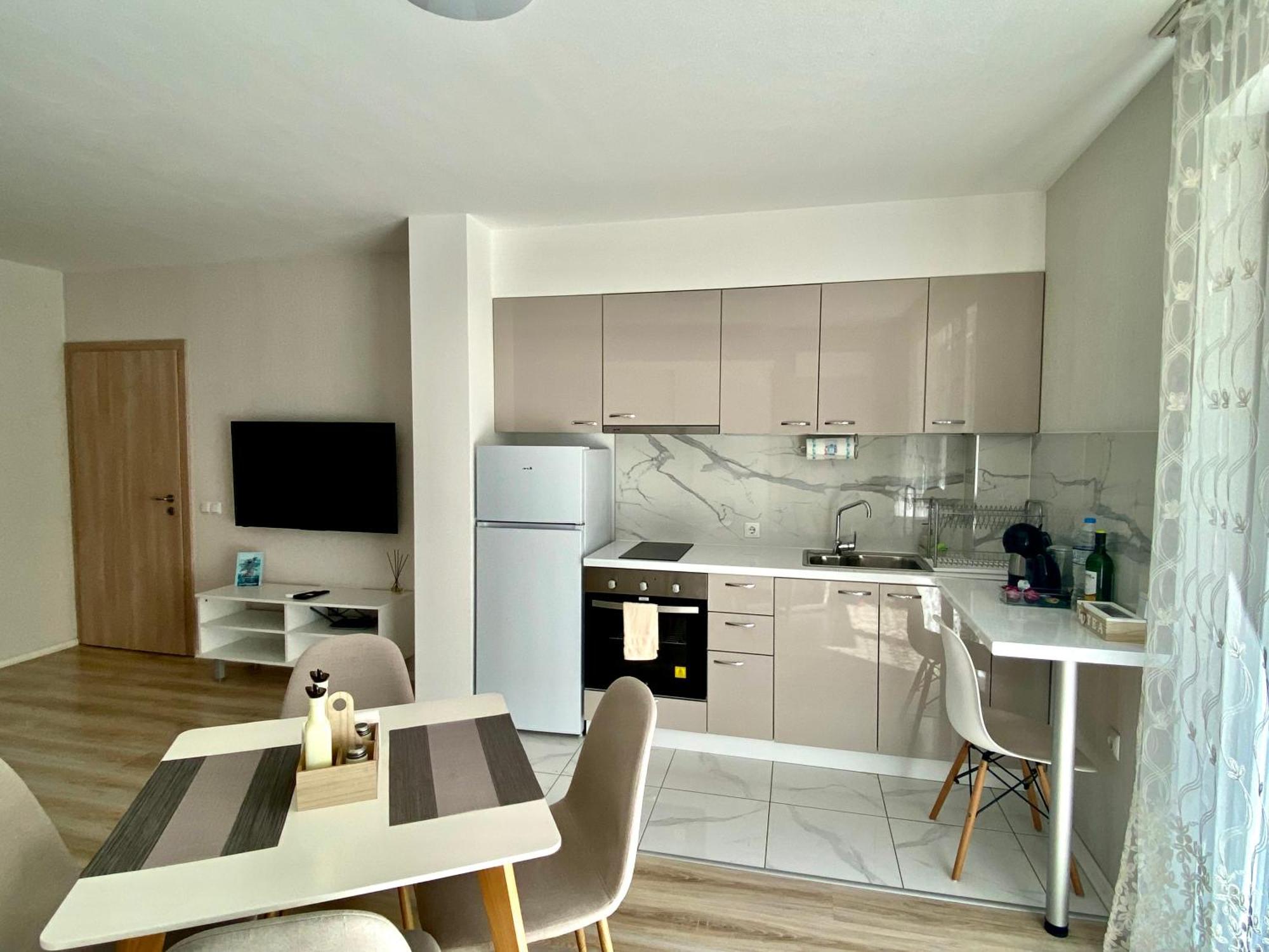 Avrora Suite Varna Exterior foto